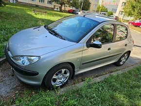 Peugeot 206 1.1 Benzin 2004 (44kW)