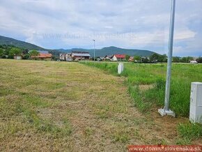 1040 Stavebný pozemok na RD obec Kysak - 1