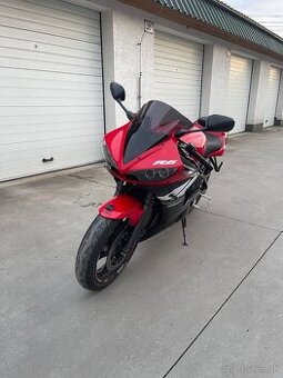 Yamaha YZF R6 2004