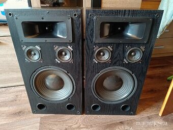 3-pásmové repro...150W RMS/8ohm...250mm basaky