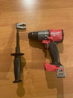 MILWAUKEE M18 FUEL AKU VŔTAČKA S PRÍKLEPOM