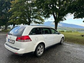 Opel Vectra 2.2 DTI Combi