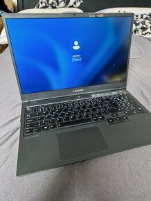 Lenovo Legion 5 15" - 1