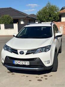 Toyota RAV4 DIESEL 2015