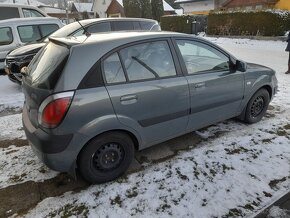 KIA RIO SPORTY  1.4 benzín