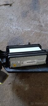 Audi a6 radiovy modul