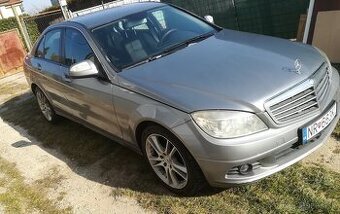 Predám alebo vymením Mercedes Benz C180 kompressor