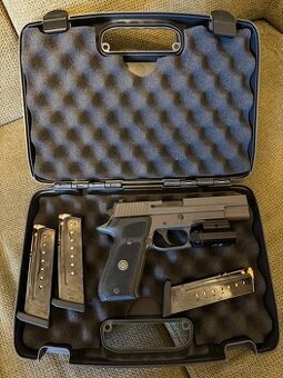 Sig Sauer P220 legion 10mmAuto