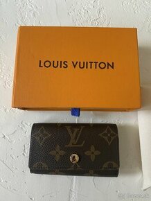 Louis Vuitton key holder