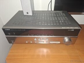 Receiver yamaha a domáce kino 5.1