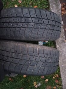 Predám 185/60 r14 Fabia 1 rozteč 5x100 zimné