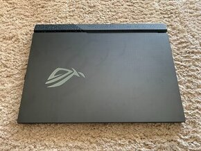 ASUS ROG Strix G15 | 144Hz | V ZARUKE Ryzen 7 16GB |RTX3050|