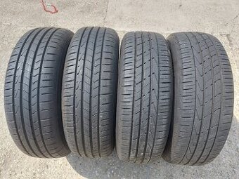 215/65R17 HANKOOK sada letných pneumatíky  SUV