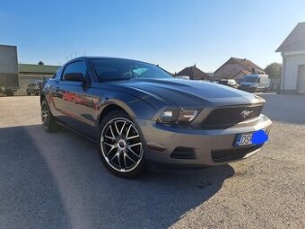 Predám auto Ford Mustang