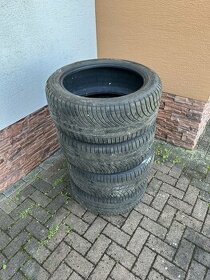 Zimné pneumatiky zn. Michelin 245/45 R18 Runflat