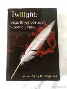 Kniha Twilight: Sága & její postavy v proudu času
