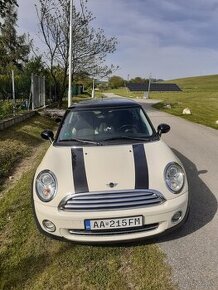 Mini cooper R 56 1,6i benzín 88kW