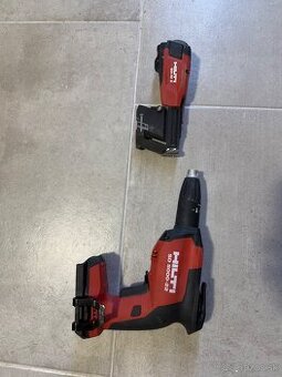 Sakrokartónový skrutkovač Hilti