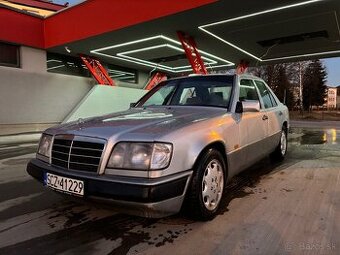 Mercedes-Benz W124