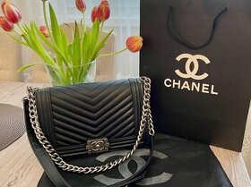 Chanel kabelka cierna - 1