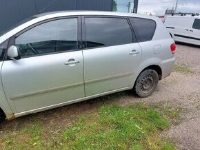 Toyota Avensis Verso