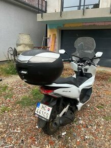 Honda pcx 125