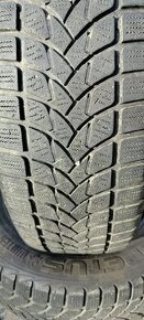 Predám 4 zimné pneumatiky 225/65 R17 106H