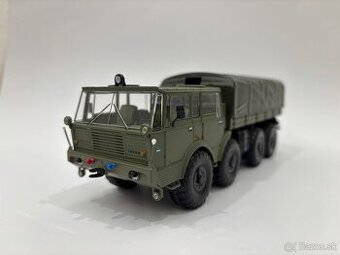 Model Tatra 813 8X8 KOLOS 1:43