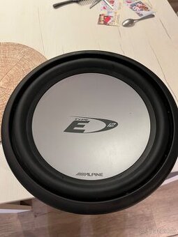 Reproduktor Alpine 12 subwoofer