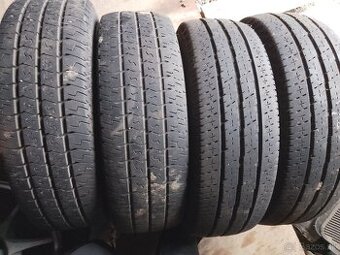 195/70R15C  195/70 R15C