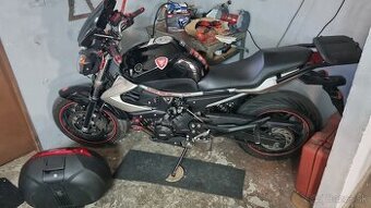 Yamaha XJ6 s ABS - 1