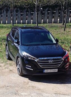 Hyundai tucson 1.7 CRDi 104 kw - 1