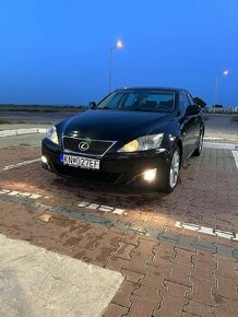 Lexus IS220d