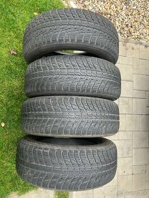 ❄️zimna sada 235/60 R18 Nokian❄️ - 1