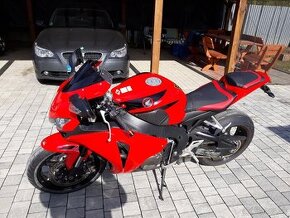 Honda cbr 1000rr sc59