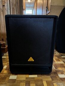 Aktívny subwoofer Behringer