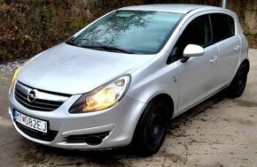 Opel Corsa D Hatchback