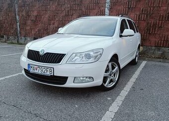 Škoda Octavia 2 Combi 2.0 TDI Elegance A/T