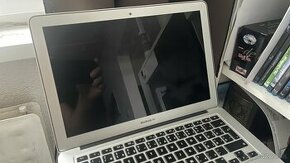 Macbook air 2017 na diely