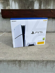 Playstation 5 Slim - 1