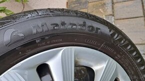 Pneu na plech diskoch 215/55 R16