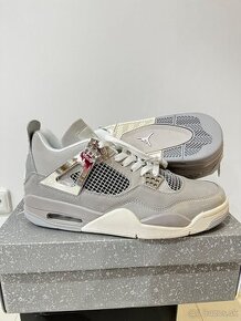 Nike Air Jordan 4 frozen moments EU 40+