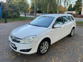 Predám Opel Astra Combi 1.7Diesel - 2010