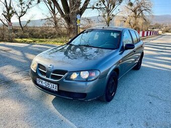 Nissan Almera 1.5 72kw 2002 - 1