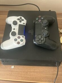 Playstation/ps 4 slim Jailbreak 9.00 ako nový