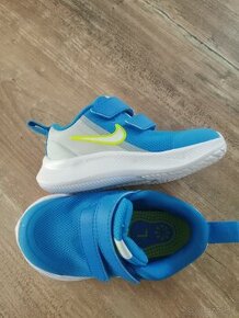 NIKE c 23,5 nove ...cena 15 eur - 1