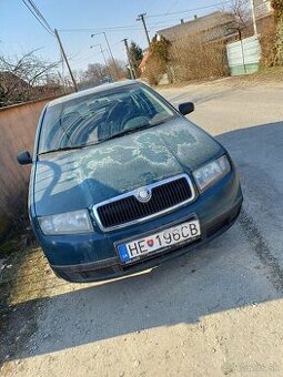 Predam skoda fabia 1.4