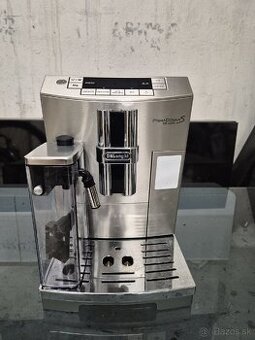 Predám kávovar Delonghi - 1