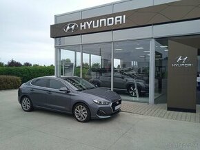 Hyundai i30 1.4T-GDI Fastback Family