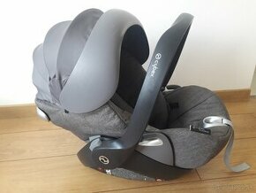 Cybex platinum Cloud Q Plus so zakladnou